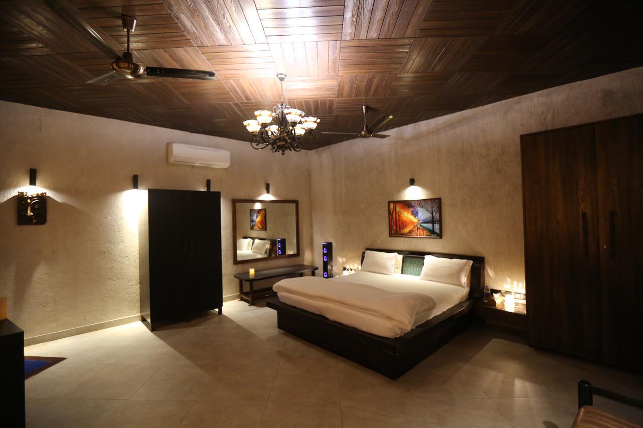Kino Lakeside Chalet Hotel Lonavala Kültér fotó
